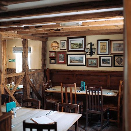 The Smugglers Inn Osmington Exterior photo